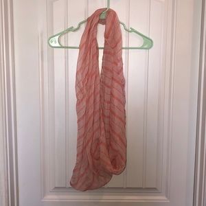 Infinity scarf
